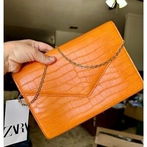 ZARA crossbody clutch 6253/110